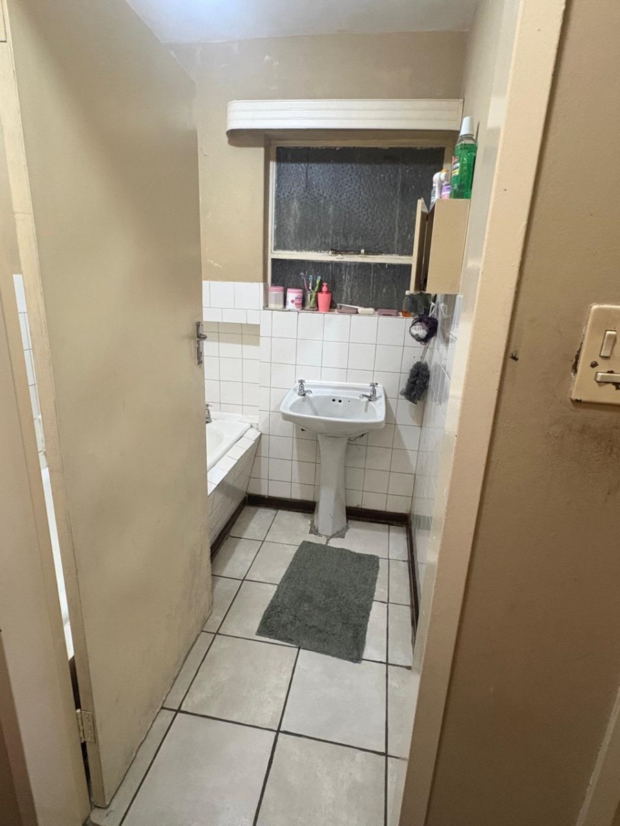 To Let 2 Bedroom Property for Rent in Bloemfontein Free State